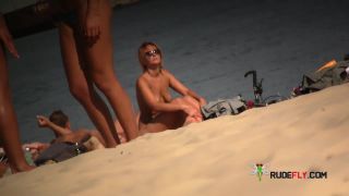 Hires strand beauty naturist  5-3