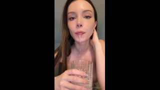 [K2S.CLUB] Dainty Wilder - The Heat Was Unbearable So I Stripped Naked And Slid Ice All Over My Body Ended Up Dripping Everywhere Want To Lick Up The Mess For Me - SD 404P-6