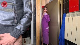 7109 The Courier and the Housewife cuckold coppiabollente7 1080p-4