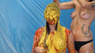 Custom Fetish - Valencia s 1st Mass Food Messy CLOSE UP - Fetish-0