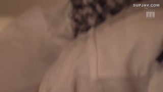 Reducing Mosaic MIAA-385 僕（婚約者）の愛する彼女がクズ患者（中年オヤジ）に呼び出されて毎晩、毎晩チ○ポをシゴいていたなんて… 脅迫ナースコール性処理NTR 向井藍-1