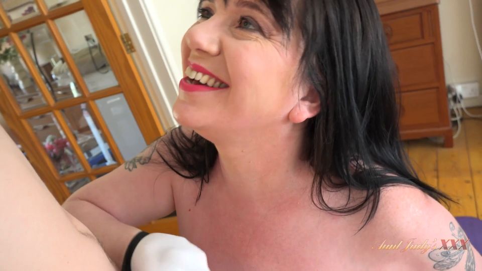 [AuntJudysXXX] Kjirsten [10.10.25] [1080p]