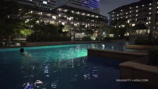 2018 12 19 Skinny dipping at night-6