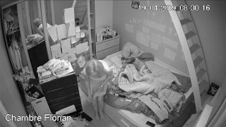 home_cam_19-04-2019 Voyeur-0