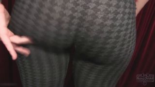 Sinn sage takes off her pants to show off  skirt porn.-8