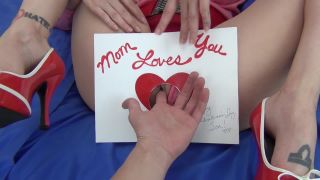 Moms Homemade Valentine-6