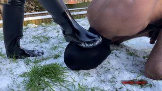 [K2S.CLUB] Sadistic Queens - Squishysax - Miss Courtney - Busted In A Winter Wonderland - FullHD 1080P-4