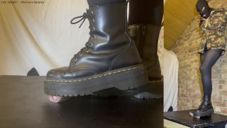 [K2S.CLUB] Mistress Dolores Slave - Sgt. Dolores BOOT CAMP - Hard Trampling Bootjob in Platform Dr. Martens - HD 720P-7