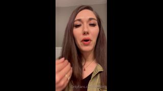 Lalita Lolli () Lalitalolli - just sent out this dick rating video to the teeniest lil clitty beta i have ever had the d 24-05-2022-5