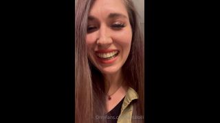 Lalita Lolli () Lalitalolli - just sent out this dick rating video to the teeniest lil clitty beta i have ever had the d 24-05-2022-9