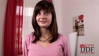 Young girl reveals her naked  body-3