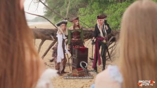 Sweetie Fox & Friends Hardcore D&D Porn Adventure Part 3 MP4-3