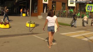 City Feet – A hot summer day. Part 2 Foot!-3