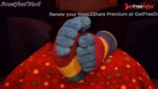 [GetFreeDays.com] Worship and Fuck My Big Feet In My Thick Colorful Fuzzy Winter Toe Socks - Give Me A Big Load Of Cum Adult Video January 2023-6