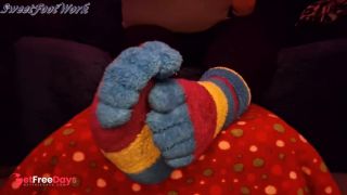 [GetFreeDays.com] Worship and Fuck My Big Feet In My Thick Colorful Fuzzy Winter Toe Socks - Give Me A Big Load Of Cum Adult Video January 2023-9