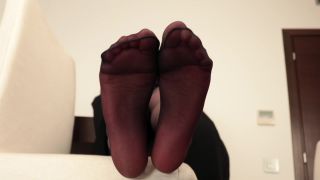 Anastasia – Hottie with black pantyhose and red toenails, seager foot fetish on feet -7