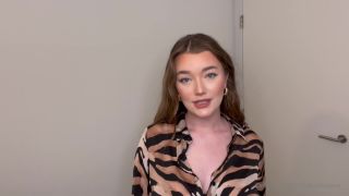 Olivia Keane Oliviakeane - its my first day at my job and ive already been reprimanded by my perverted boss 27-09-2021-1