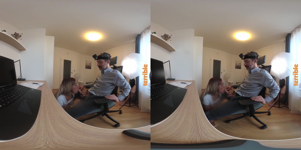 Dresscode Issues Voyeur – Daisy Lee 4K - [Webcam]