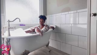 Lyric Sky - Lyric Sky Wild Dildo Masturbation and Hard Pussy Pounding-Steamy Clawfoot Tub Bubble Bath-3