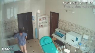 [sexeclinic.com] Gyno exam on period-1