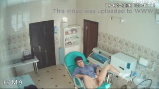 [sexeclinic.com] Gyno exam on period-6