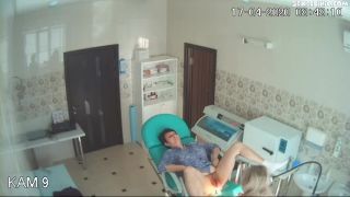 [sexeclinic.com] Gyno exam on period-9