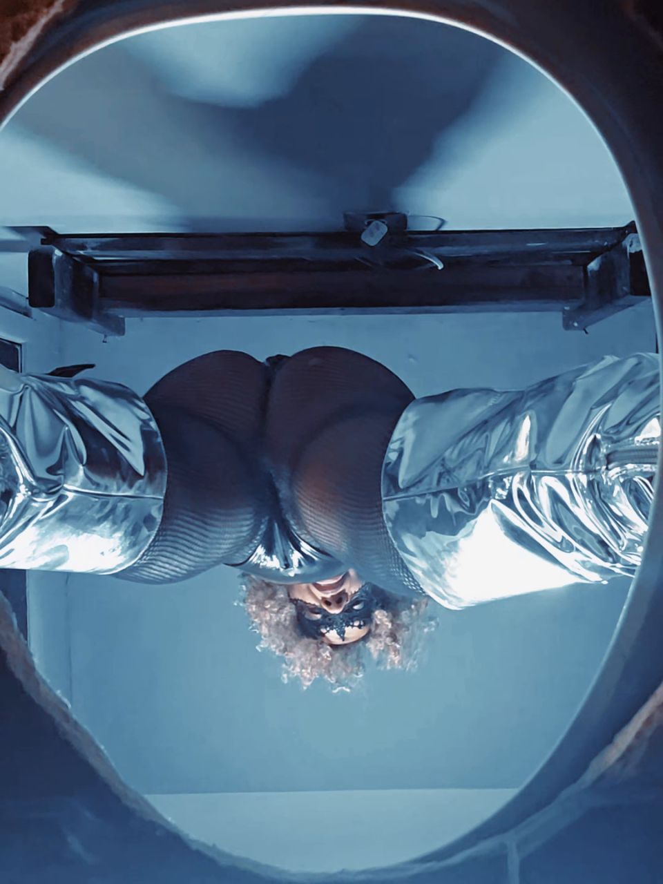 [K2S.CLUB] Ballbusting Bianca - Dominabianca - Giantess POV - Engulfed In Goddess Spit - FullHD 1080P