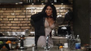 Salma Hayek – Everly (2014) HD 1080p!!!-5