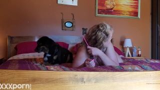 URSULA ANDREIA  only fans video fantasymilfursula OnlyFans Curvy Goddess teasing in bed with her fingers and comb in her pussy-1