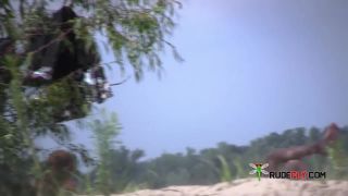 Candid youthful chick naked on the nude plage in public!  2-1