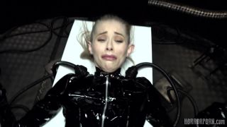 LatexRubberVideos007335-6