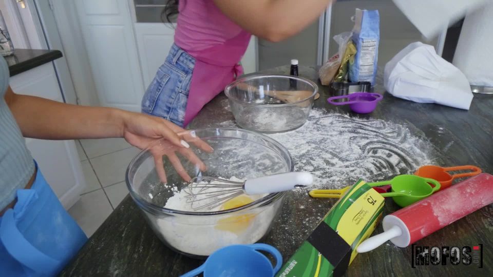 Topless Baking