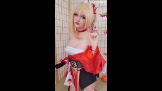 Cosplay Mikomin Yoimiya Teases in Cosplay Leak Video Mikomin-9