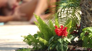 Whitney Westgate Sex With Hot Girl In Pools - Hardcore-2