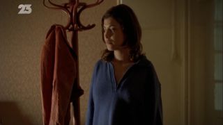 Lubna Azabal, Nadia Kaci – Viva Laldjerie (2004) HD 1080p - [Celebrity porn]-8