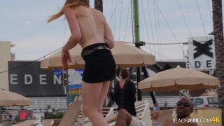 Kinky Couple Public-5
