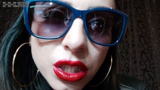  Seductress  MoneyGoddesss  Moneygoddesss Virgin Loser Exp Osed In My Sunglasses-1