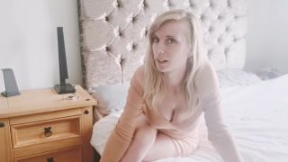 M@nyV1ds - Lexi Snow - Storytime With Leg Slaps-1