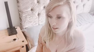 M@nyV1ds - Lexi Snow - Storytime With Leg Slaps-3