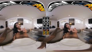 Nika Venom - Door to Door Sales Fuck - VirtualPorn, BangBros (UltraHD 4K 2024) New Porn-1