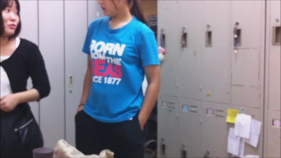 Voyeur Gcolle changing 3 – 28412 - voyeur - voyeur 