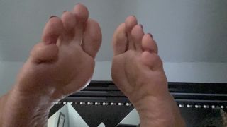 online porn clip 17 little fetish Suck my Toes While I cum, toe sucking on fetish porn-0