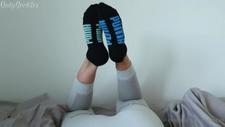 601_onlysockies-0h4cx5okw89k1e1x6xwn8_source Foot!-6