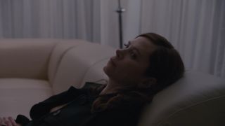 Anna Friel, Louisa Krause - The Girlfriend Experience s02e09 (2017) HD 1080p!!!-4