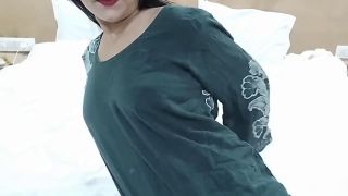 Step Daughter Cute step daughter ko ghar me band kar ke jabar dasti pela-1