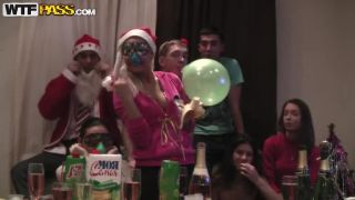 [Agnessa] [CollegeFuckParties] Student sex friends celebrate X-mas-5