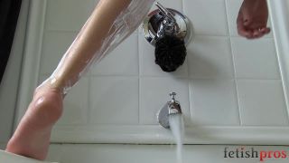 free porn video 17 Missy Shaving her legs on fetish porn gay medical fetish-2
