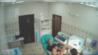 [sexeclinic.com] What happens during a gyno exam-5