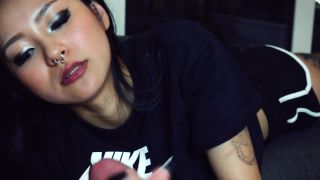 7271 Rae Lil Black - Pov Intense Eye Contact Handjob Session-1