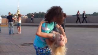 fly-skirt-wind-loves-street-dancing-1